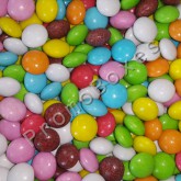 Шоколадные конфетки в разноцветной глазури